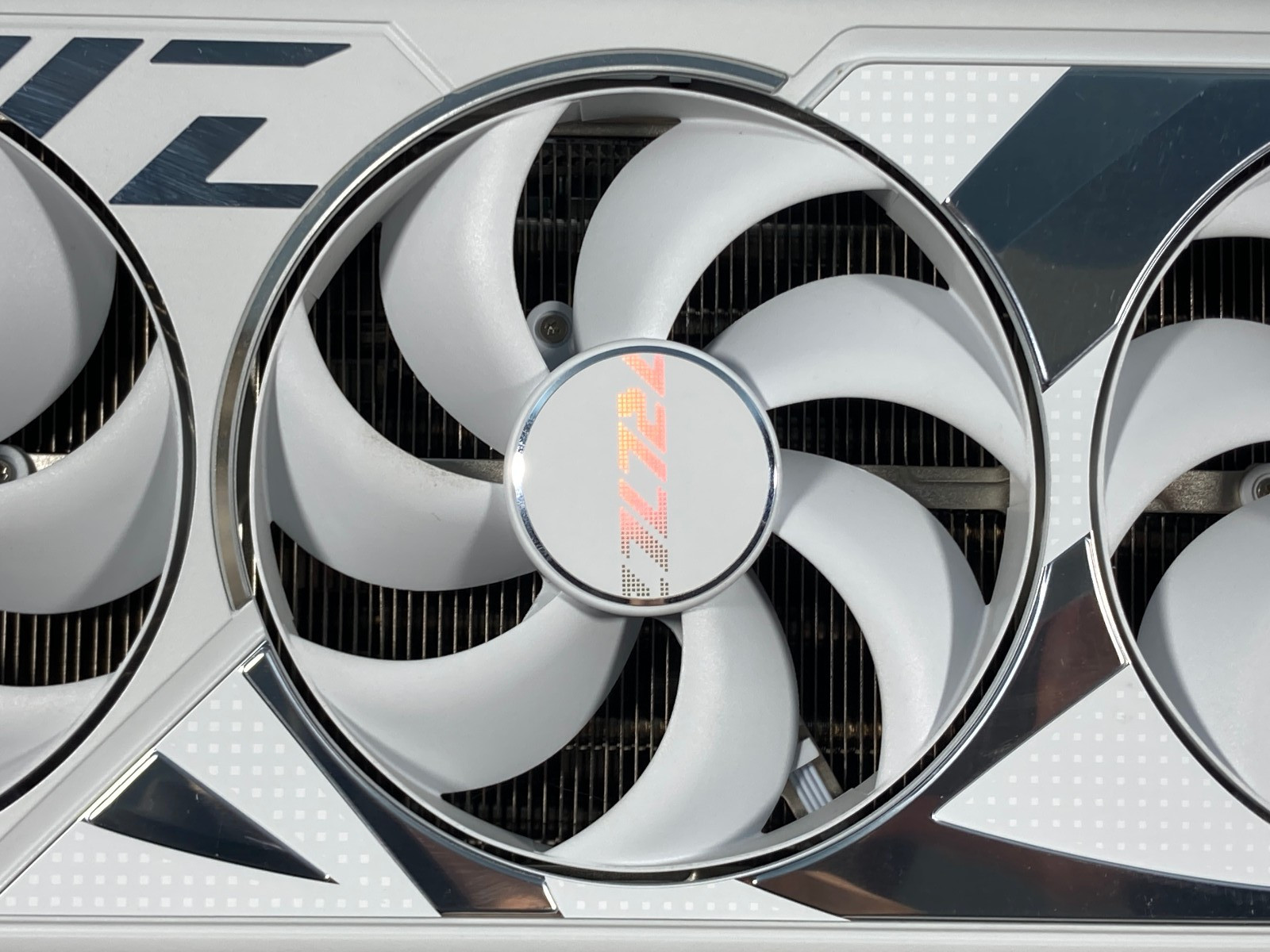 BH 2 GET 1 OFFER ASUS ROG Stri - Rtx 4090 24Gb Gddr6X ulasan dan harga
