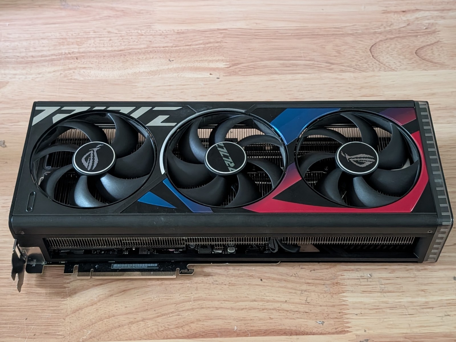 BH  BEST OFFER ASUS ROG Strix  - Rtx 4090 24Gb Gddr6X ulasan dan harga